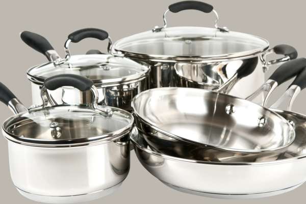 Get Clean Stainless Steel Cookwares