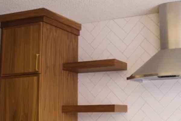 Crown Molding kitchen cabinets