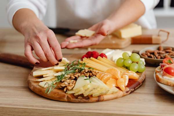 The Art of Assembling a Cheese Board