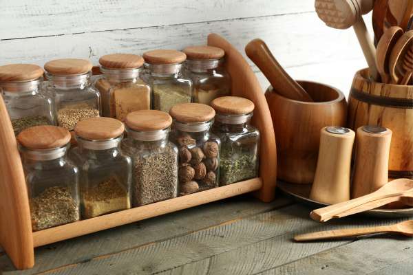 What Is A Hanging Spice Rack