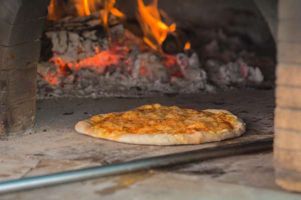 What Is A Pizza Stone Made Of?