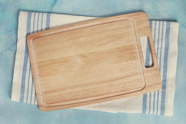 Dry The Cutting Board With A Clean Towel Or Let It Air Dry
