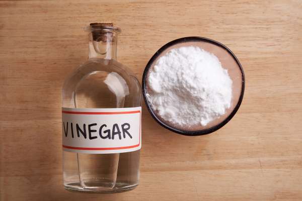 Utilizing White Vinegar