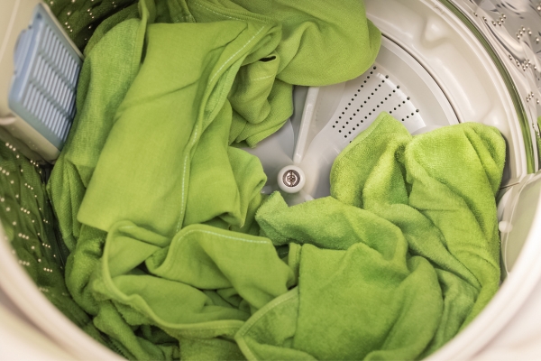 Pre-Treat Stains Wash Kitchen Towels In Washing Machine